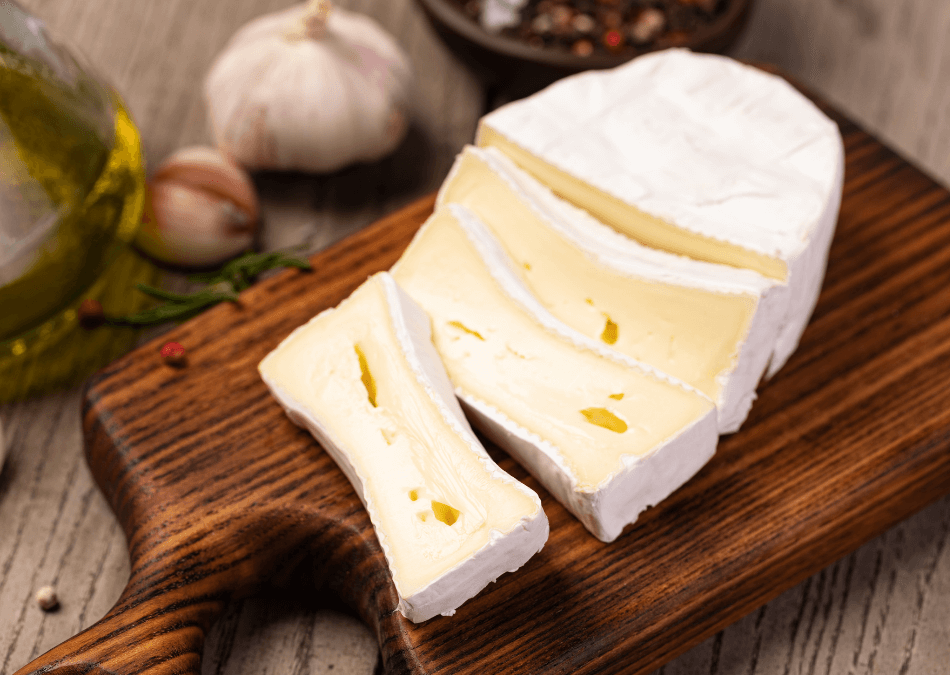 branza brie taiat felii